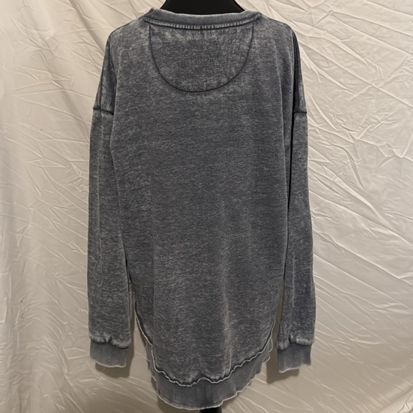 Sweatshirt - Picture 2 of 2